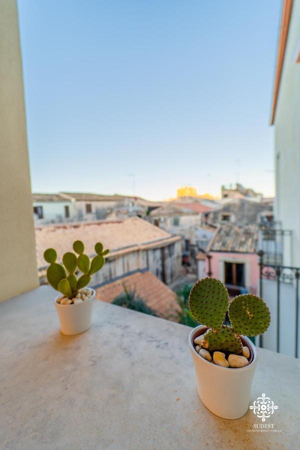 Ortigia Charming Suite Syracuse Екстер'єр фото