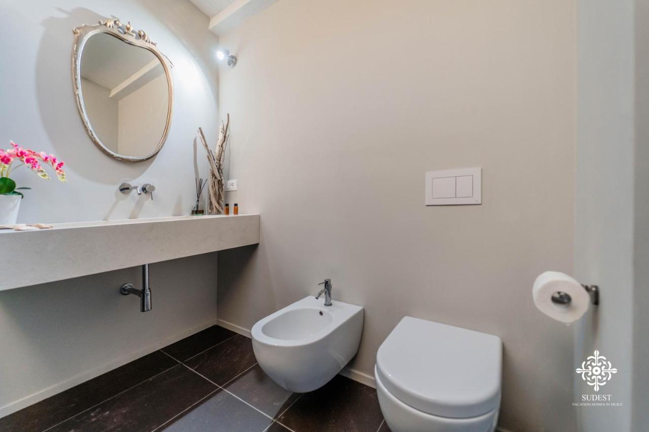 Ortigia Charming Suite Syracuse Екстер'єр фото